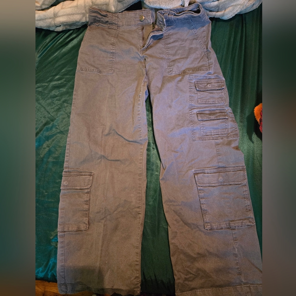 Women's Cargo Pants - Gray